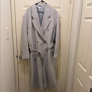 Chic Double-Breasted Women's Trench Coat in Gray